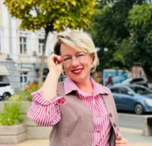 Наталья Попова